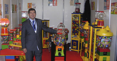 Expendedoras Bolas Regalos S.L. (Kinderball)