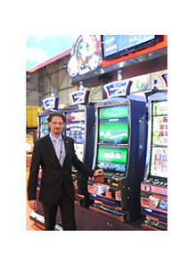 Max Lindenberg opergame.com